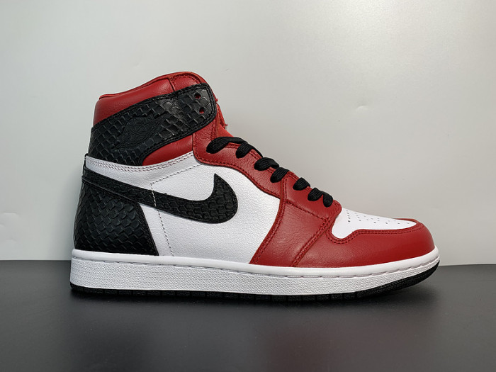 Air Jordan 1 Retro OG Satin Snake Skin Chicago CD0461-601