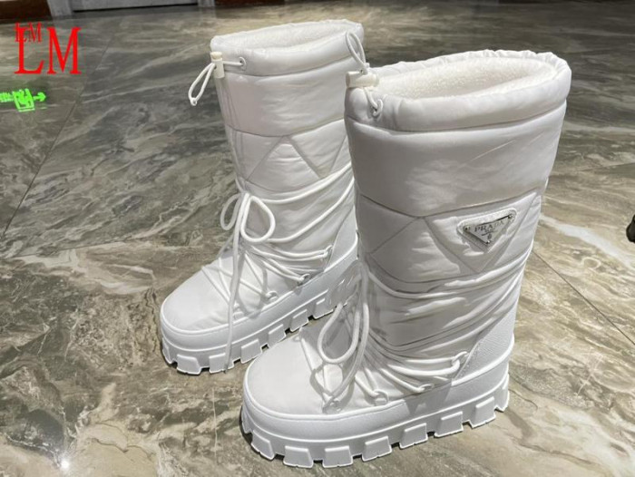 Pra*a boots