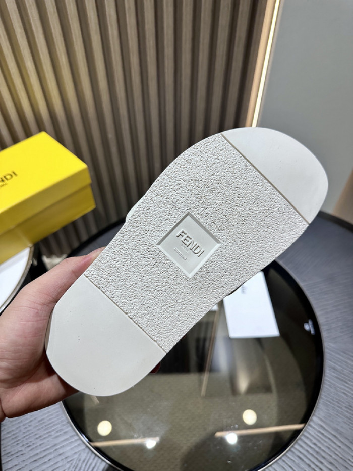 F**di sandal