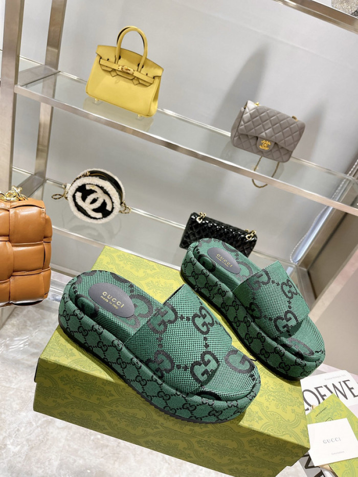 GCI GG Slide Sandal